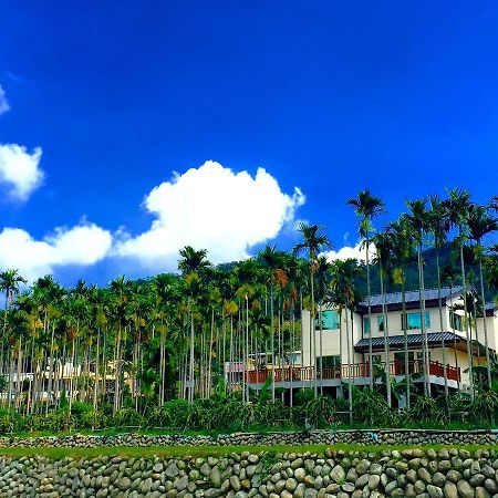 Love B&B Sanyi Bagian luar foto